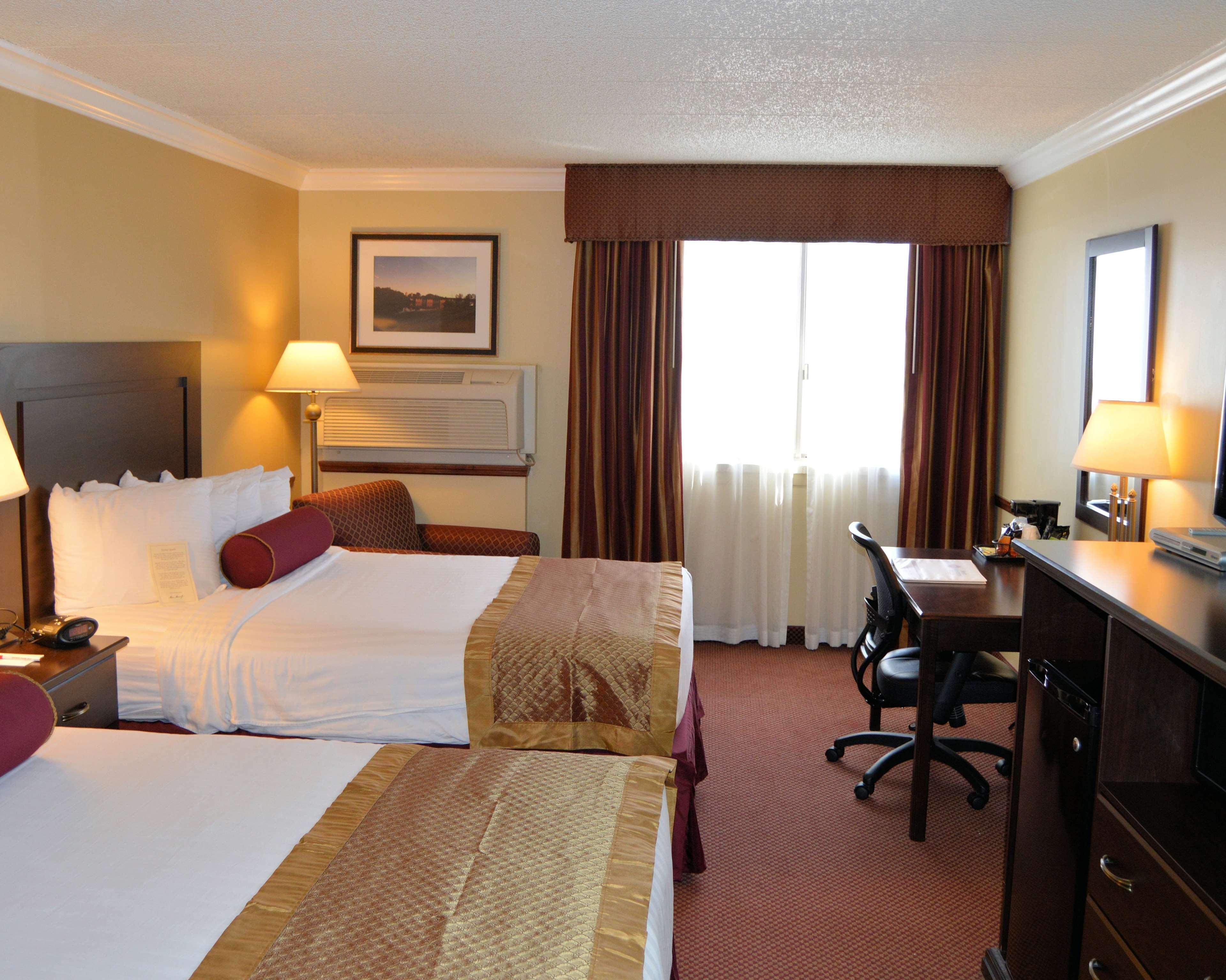 Best Western Plus Wilkes Barre Center City Exterior foto