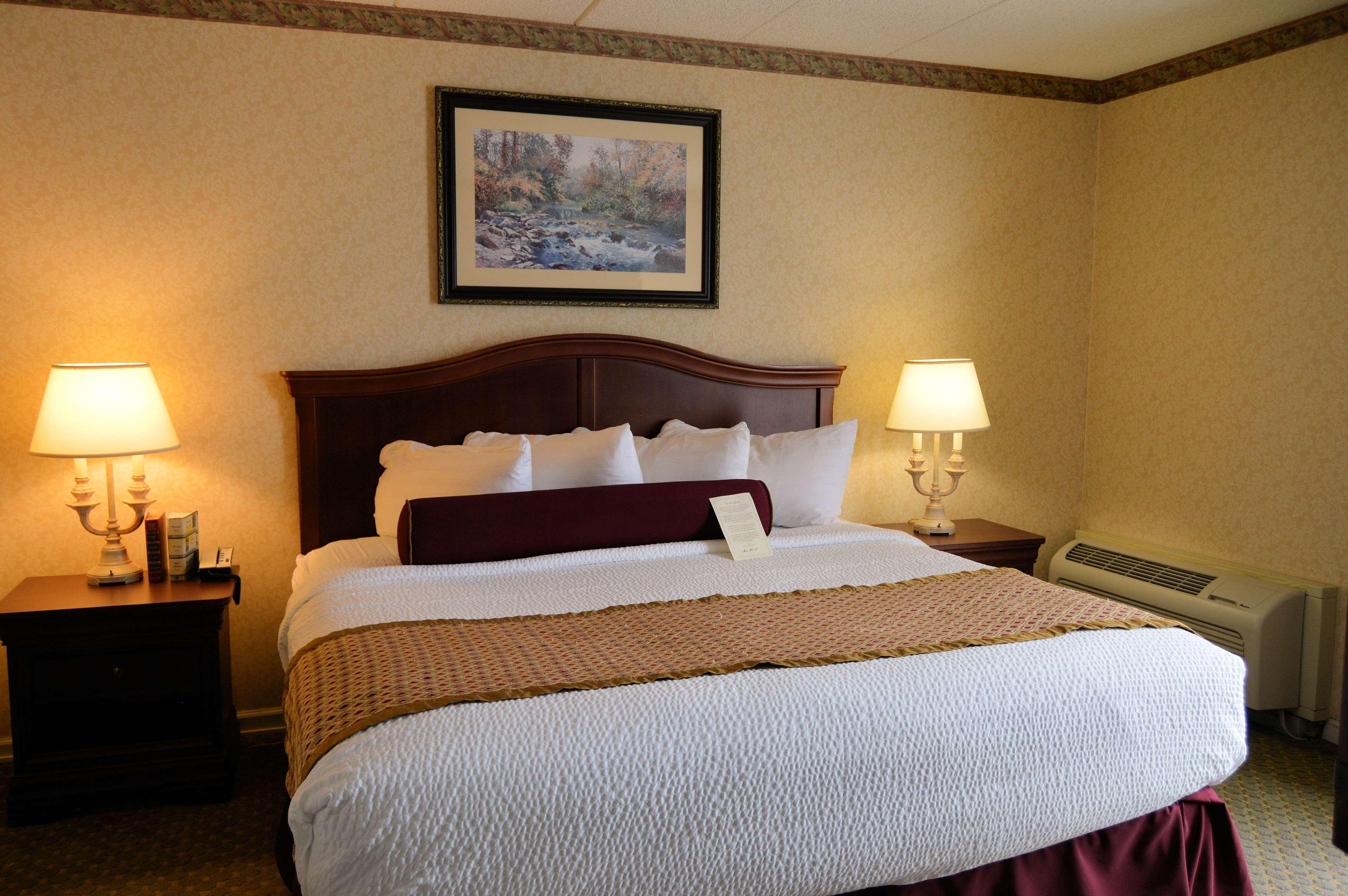 Best Western Plus Wilkes Barre Center City Exterior foto